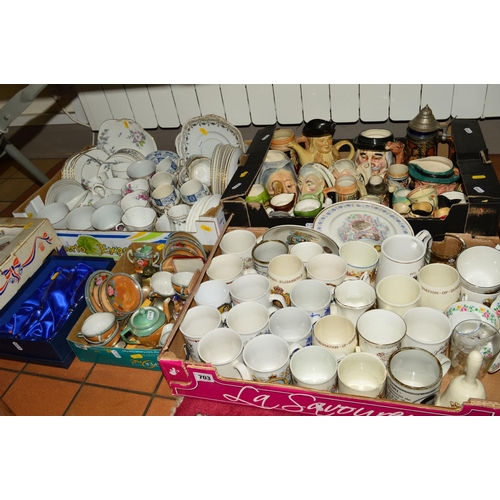 703 - FOUR BOXES AND LOOSE CERAMICS, SUNDRY ITEMS etc, to include boxed Royal commemorative teapot, variou... 