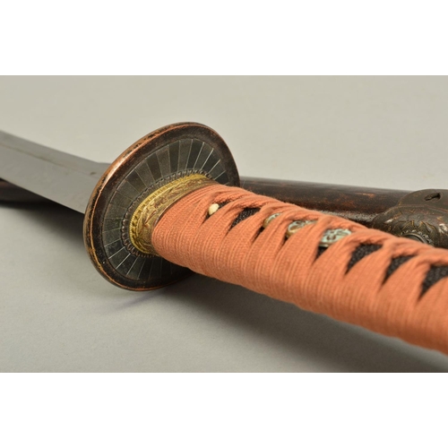 151 - A WWII ERA IMPERIAL JAPANESE FORCES NAVAL OFFICERS SHORT SWORD, (type 97 KAI-GUNTO), c.1937-1945, bl... 