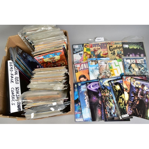 200 - OVER ONE THOUSAND FOUR HUNDRED COMICS, including Daredevil and The New Teen Titans, 4 x Moon Knight,... 