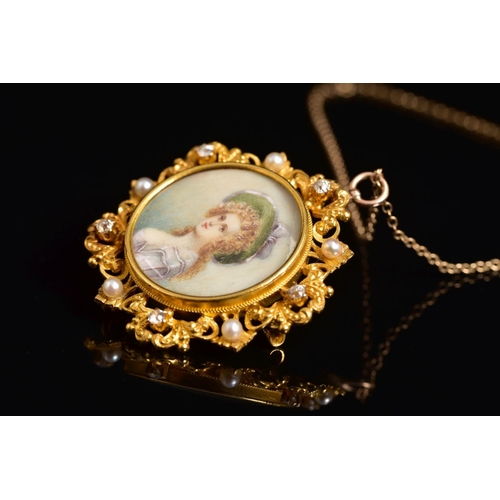 49 - AN EARLY 20TH CENTURY GOLD, DIAMOND AND SEED PEARL PORTRAIT MINIATURE PENDANT/BROOCH, of circular ou... 