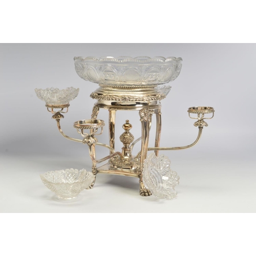 89 - AN EARLY 19TH CENTURY OLD SHEFFIELD PLATE CENTREPIECE, with central circular cut glass bowl in a gad... 