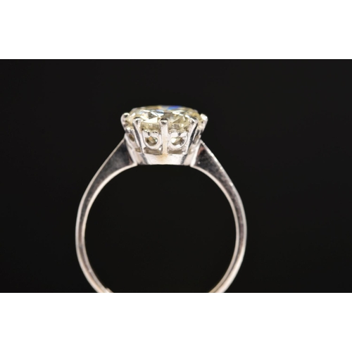 9 - A DIAMOND SINGLE STONE RING, a round brilliant cut diamond, calculated weight 2.45ct, colour assesse... 