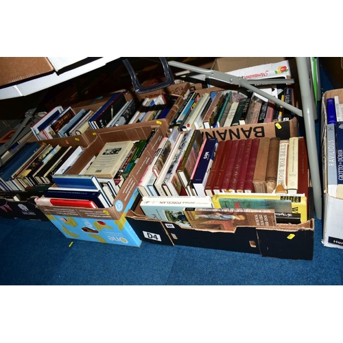 507 - EIGHT BOXES OF BOOKS RELATING TO ART AND ANTIQUE COLLECTING etc