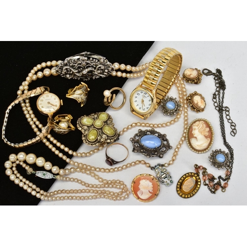95 - A SELECTION OF MAINLY COSTUME JEWELLERY, to include an oval garnet ring, approximate weight 1.6 gram... 