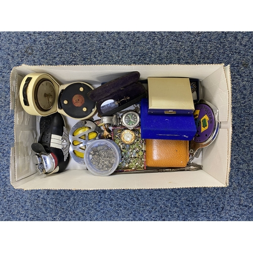 320 - A BOX CONTAINING COSTUME JEWELLERY, CAR BADGES, CHARM BRACELET, WRISTWATCHES AND A SILVER HANDED BUT... 