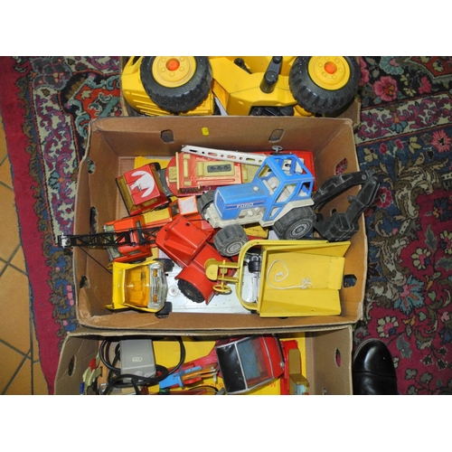 543 - A QUANTITY OF ASSORTED PRESSED STEEL AND OTHER TOYS, to include Tri-ang Rocker Dumper, Marx Truck Mo... 