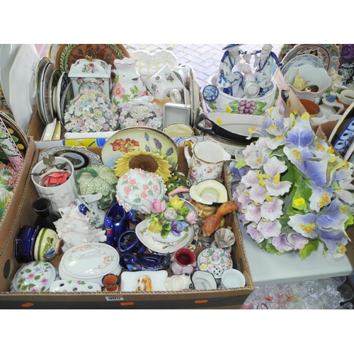 905 - SIX BOXES AND LOOSE CERAMICS, ORNAMENTS etc, to include modern Oriental, floral ornaments, etc