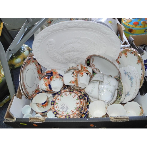 879 - SIX BOXES AND LOOSE CERAMICS, GLASS, ETC, to include Noritake 'Folkstone' dinner wares, jardiniere a... 