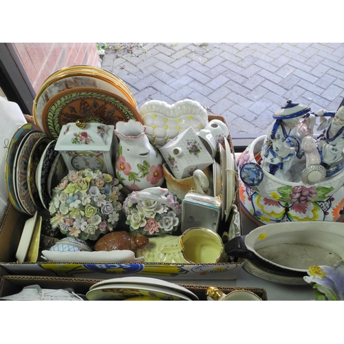 905 - SIX BOXES AND LOOSE CERAMICS, ORNAMENTS etc, to include modern Oriental, floral ornaments, etc