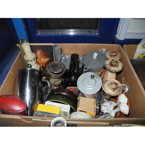 978 - SIX BOXES AND LOOSE OF KITCHENALIA AND SUNDRY ITEMS, including three sets of weighing scales, clocks... 