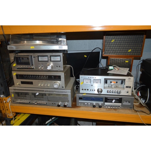 1072 - A COLLECTION OF VINTAGE HI FI EQUIPMENT including a Toshiba SR-A110 turntable, a Sony TC-K1A single ... 