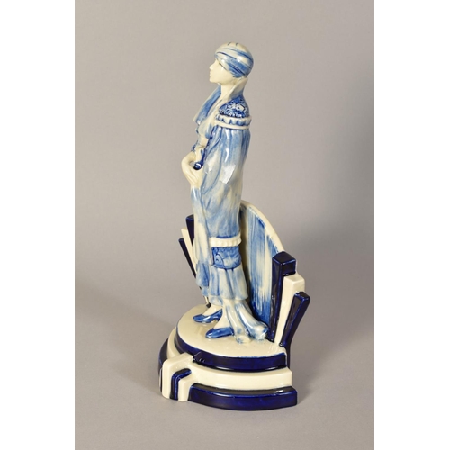 370 - AN ART DECO STYLE BLUE AND WHITE CERAMIC SCULPTURE BY PEGGY DAVIES, height 28cm