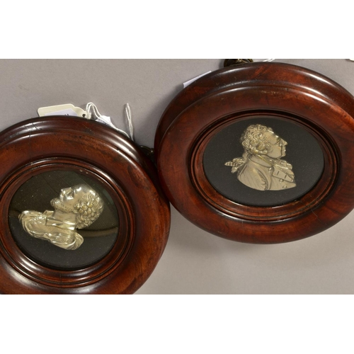 371 - A PAIR OF CIRCULAR FRAMED SILVER PLATED PORTRAITS, 'Shakespeare' and an 18th Century Georgian gentle... 