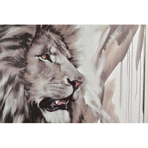 417 - JEN ALLEN (BRITISH 1979), 'Lion King', a Limited Edition print of a Lion, 22/195, signed bottom righ... 