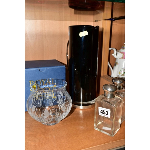 453 - FIVE ITEMS OF GLASSWARE, comprising two silver topped glass scent bottles (one cracked), two boxed R... 