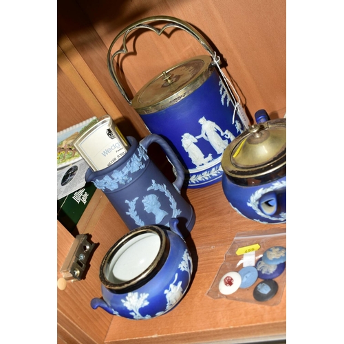 455 - A GROUP OF WEDGWOOD JASPERWARES, to include biscuit barrel, with plated handle and cover, a limited ... 