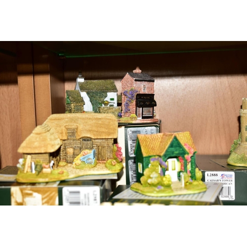 459 - SIXTEEN LILLIPUT LANE COLLECTORS FAIRS SCULPTURES, all with deeds, 'Wycombe Toll House' 1994 Annual ... 