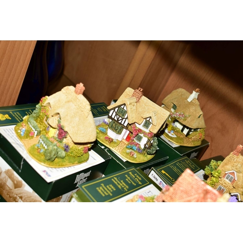 460 - FIFTEEN BOXED LILLIPUT LANE SALES PROMOTION SCULPTURES, all with deeds, 'Dormouse Cottage', L2038, s... 