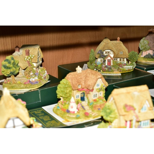 460 - FIFTEEN BOXED LILLIPUT LANE SALES PROMOTION SCULPTURES, all with deeds, 'Dormouse Cottage', L2038, s... 