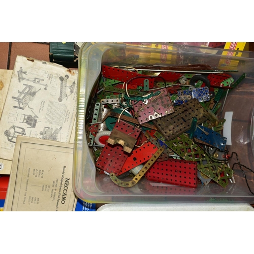 491 - A QUANTITY OF MECCANO, to include a box of magazines from 1946 to 1960's, a boxed Meccano 2 kit (not... 