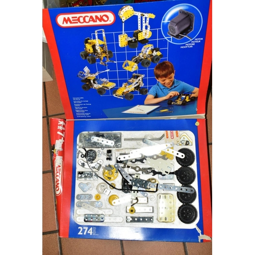 491 - A QUANTITY OF MECCANO, to include a box of magazines from 1946 to 1960's, a boxed Meccano 2 kit (not... 