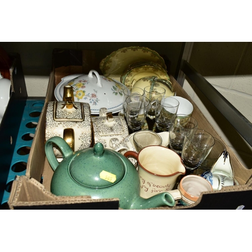 585 - FOUR BOES AND LOOSE CERAMICS AND GLASS etc, to include Roslyn China teawares, Royal Grafton lidded s... 