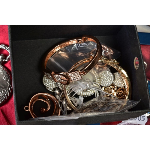 68 - A SELECTION OF MAINLY POCKET WATCHES, JEWELLERY AND MEDALS, to include metal pocket watches, metal m... 