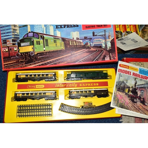 A BOXED TRI ANG HORNBY OO GAUGE INTER CITY EXPRESS TRAIN SET No.RS.9 comprising Class 37 locomotiv