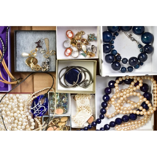 146 - A BOX OF COSTUME JEWELLERY, to include a pair of silver gilt Wedgwood clip earrings of oval outline,... 