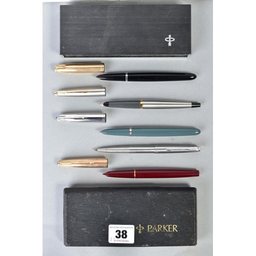 38 - FOUR PARKER FOUNTAIN PENS AND A BALLPOINT IN TWO PARKER BOXES, these consist of a burgundy and gold ... 