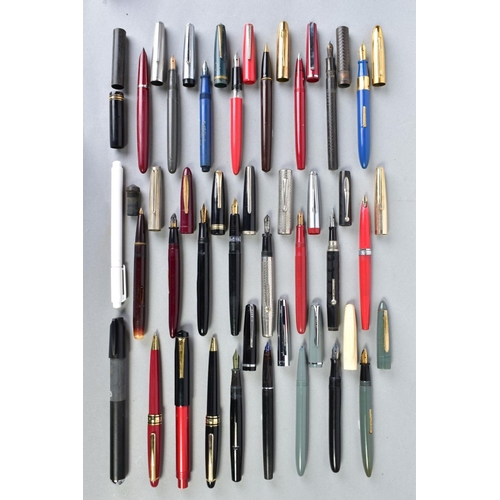 4 - TWENTY FIVE VINTAGE FOUNTAIN AND BALLPOINT PENS including Burnham, Conway, Platignum, Queensway etc ... 