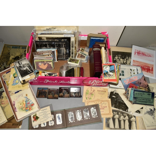 428 - A QUANTITY OF POSTCARDS, CIGARETTE CARDS AND OTHER PRINTED EPHEMERA, including a quantity of magic l... 