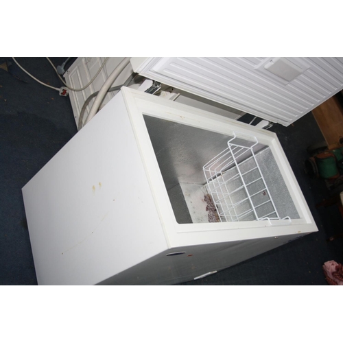 1102 - AN ICEKING CHEST FREEZER, width 98cm (PAT pass and working)