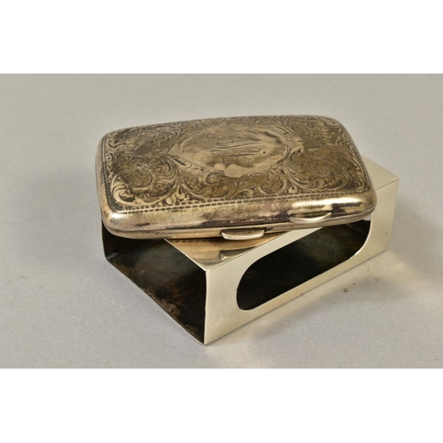 114 - AN EDWARDIAN SILVER MATCHBOX SLEEVE, plain, maker's mark rubbed, London 1908, together with an early... 