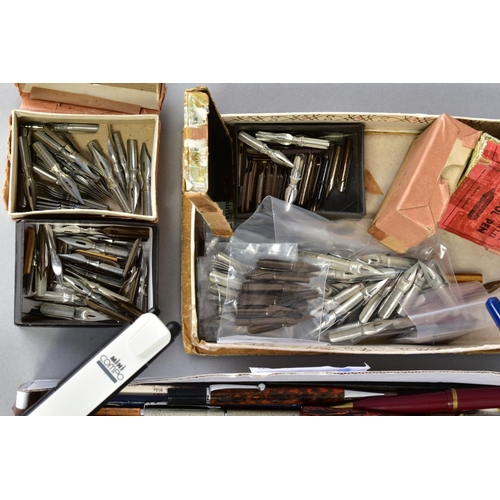 133 - A SMALL TRAY OF VINTAGE WRITING EQUIPMENT, including Fountain, ballpoint pens and pencils, Burnham, ... 