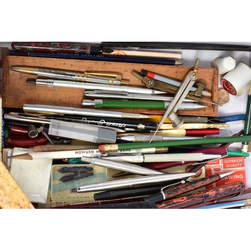 133 - A SMALL TRAY OF VINTAGE WRITING EQUIPMENT, including Fountain, ballpoint pens and pencils, Burnham, ... 