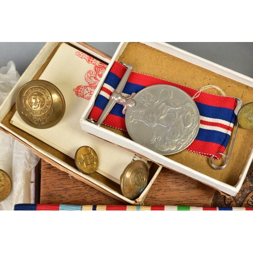 164 - A BOX CONTAINING A WWII GROUP OF MEDALS AS FOLLOWS, 1939-45 Africa (8th Army Bar), Italy, France and... 