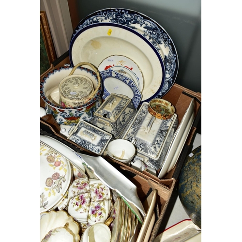 341 - FOUR BOXES AND LOOSE OF CERAMICS AND GLASSWARE AND LOOSE ITEMS, including two large Studio Pottery o... 