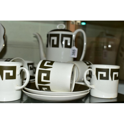 365 - WEDGWOOD SUSIE COOPER DESIGN PART COFFEE SET, 'Green Keystone', comprising coffee pot, cream jug, su... 