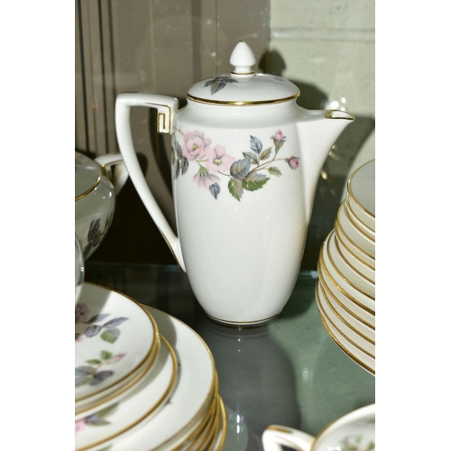 367 - ROYAL WORCESTER 'JUNE GARLAND' PART DINNER/TEA WARES, to include tureen, hot water jug, various plat... 