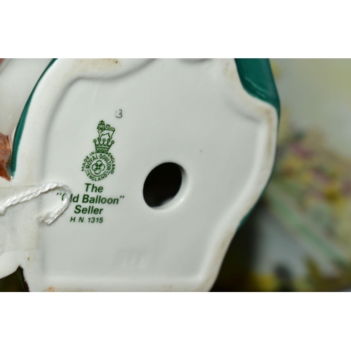 371 - TWO MINTON CABINET PLATES, 'Glamis Castle Angus' and 'Windsor Castle, Berkshire', with Royal Doulton... 