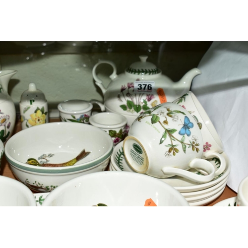 376 - PORTMEIRION 'BOTANIC GARDEN' TEA WARES, to include tea pot, one bowl, cup, three tea cups, seven sau... 