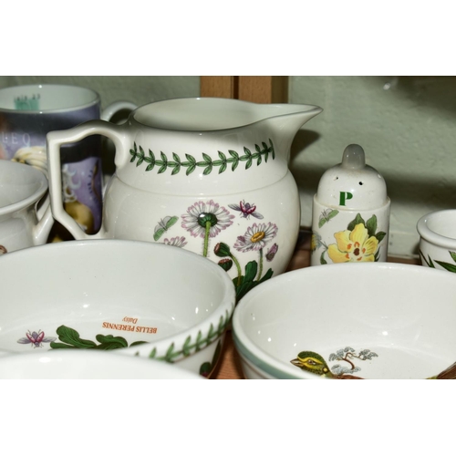 376 - PORTMEIRION 'BOTANIC GARDEN' TEA WARES, to include tea pot, one bowl, cup, three tea cups, seven sau... 