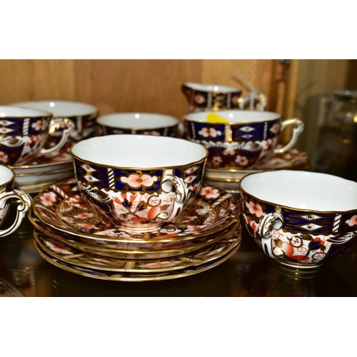 396 - ROYAL CROWN DERBY MATCHED IMARI TEAWARES '2451' PATTERN, comprising milk jug, sugar bowl, six teacup... 