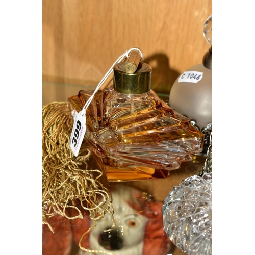 399 - A DECO SHAPED AMBER AND CLEAR GLASS ATOMISER, height 10cm, together with a cut glass atomiser and tw... 