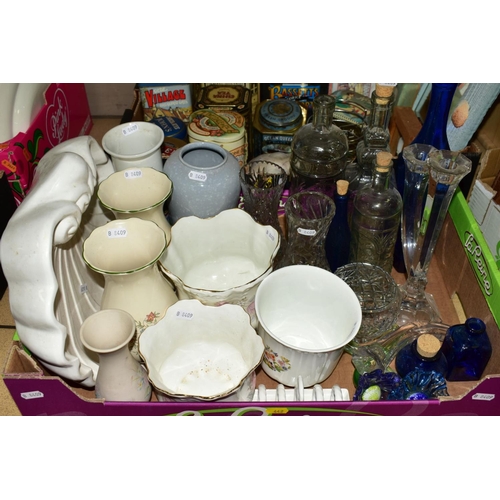 442 - FOUR BOXES OF TINS, CERAMICS, GLASSWARE, MODERN WOODEN BATHROOM ORNAMENTS WOODEN BREAD BIN AND LID, ... 