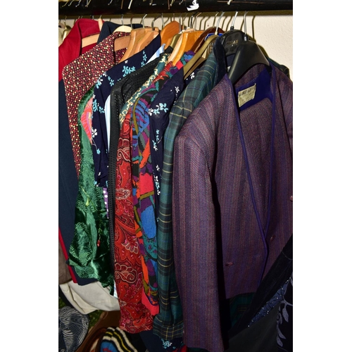 554 - A CLOTHES RAIL OF LADIES WEAR to include dresses, blouses, evening wear, coats and jackets, Eastex, ... 