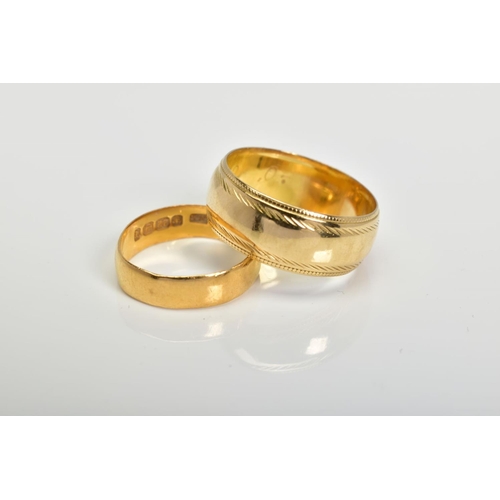 9 - AN 22CT GOLD BAND RING AND AN 18CT GOLD BAND RING, the first a plain band, with 22ct hallmark, ring ... 