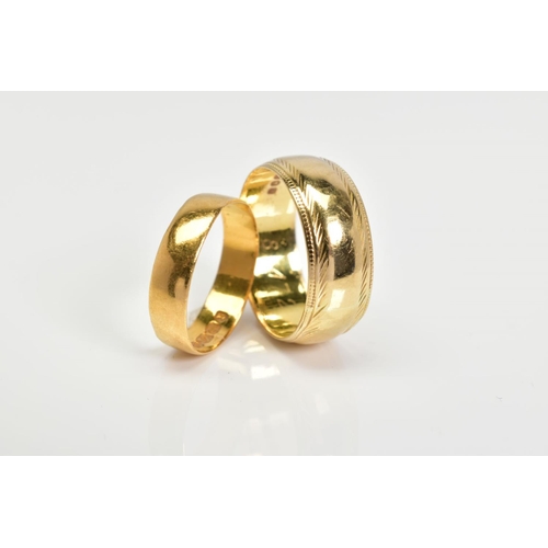 9 - AN 22CT GOLD BAND RING AND AN 18CT GOLD BAND RING, the first a plain band, with 22ct hallmark, ring ... 