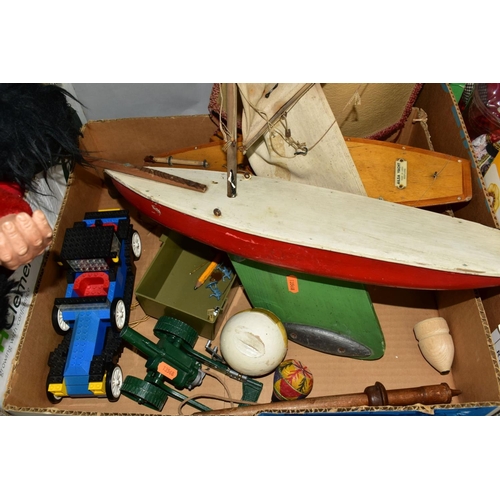 418 - A QUANTITY OF ASSORTED TOYS, to include Wendy Boston Bear, Merrythought and Chad Valley gollies, a c... 